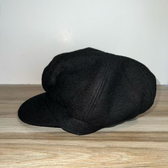 Betmar New York Wool Blend Newsboy Hat Women's Black Adjustable Cabby Hat EUC - Picture 2 of 7